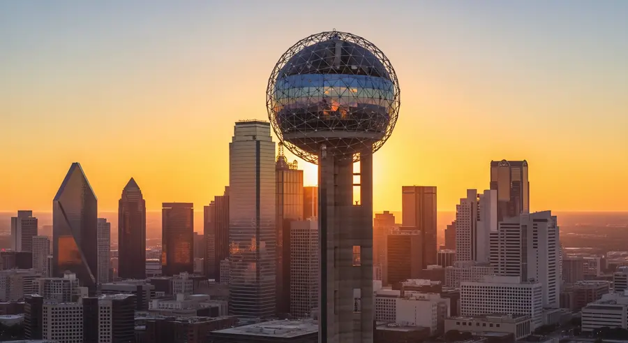 Reunion Tower GeO-Deck landmark attraction near AT&T Stadium Dallas World Cup 2026
